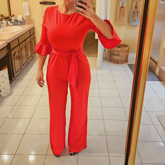 Womens Medium red half sleeve red Belted one piece pant jumpsuit with belt - Picture 10 of 12